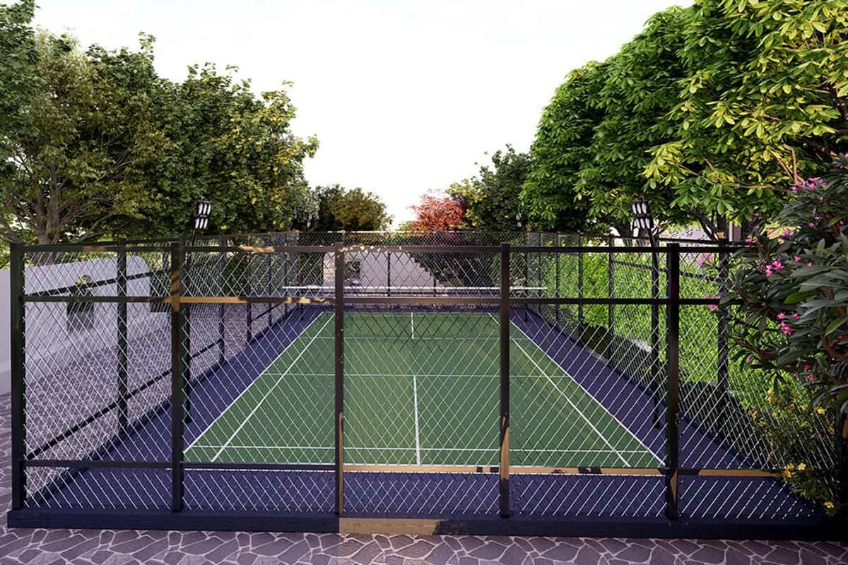 Bridge Epsilon: Outdoor tennis court