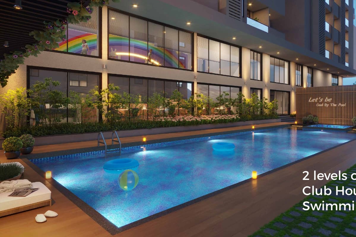 Hivision Heights: Swimming pool
