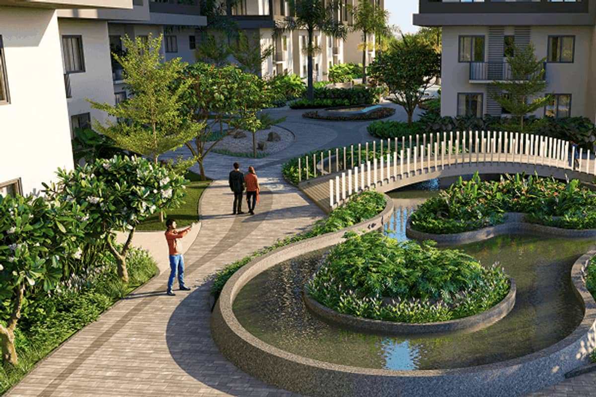 IRA Moon Glade: Water bridge path