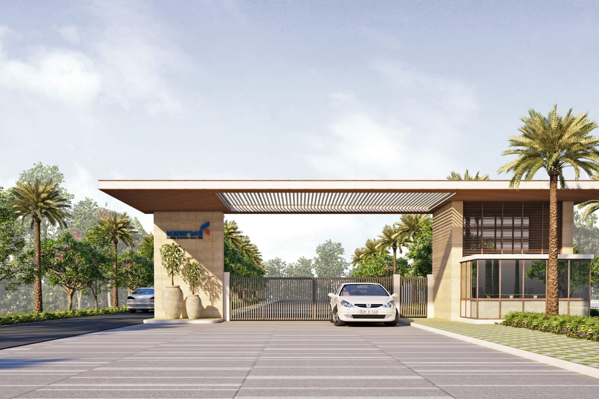 Keerthi Riverside: Entrance gate and security cabin